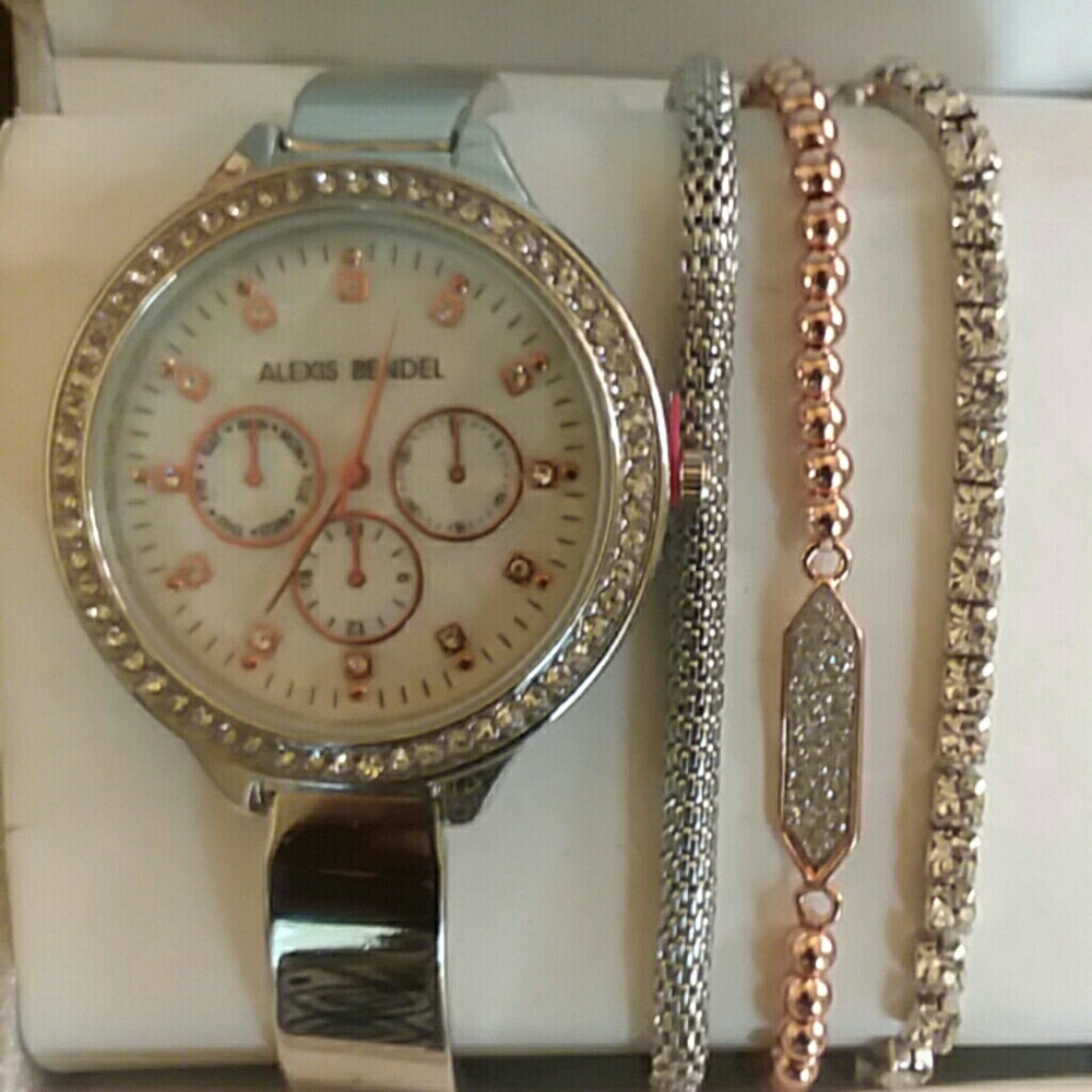 Alexis Bendel Women's watch and Bracelet set - Picture 1 of 4